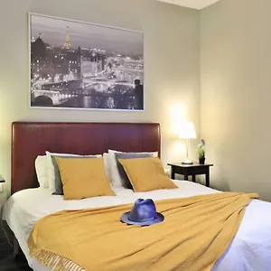 https://villa-maruja.in-canary-islands.com